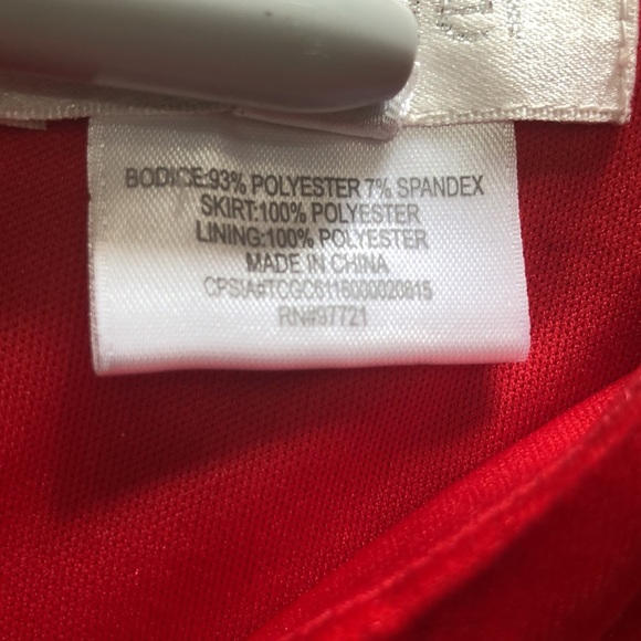 Beautiful Red Velvet/Gold Floral Dress Sz 12 - Picture 11 of 12